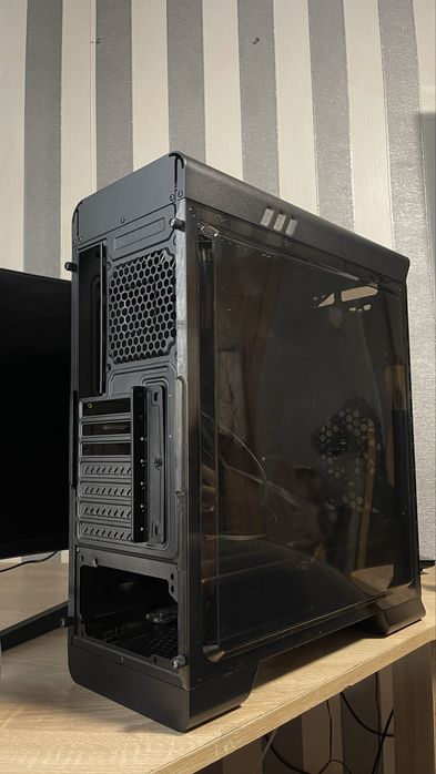 Корпус для ПК Gamemax ATX Elysium Black для компʼютеру