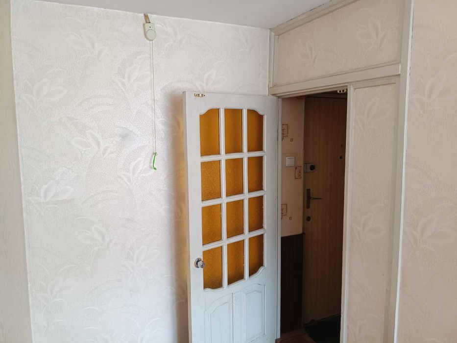 44589 Продаж 1 , простий стаан , середній поверх