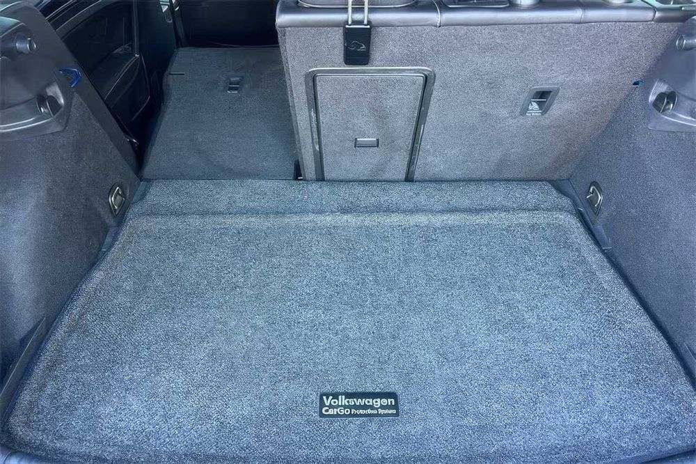 Volkswagen Golf R      2019