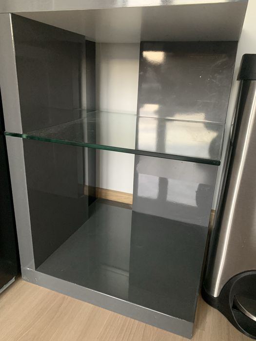 Półka ciemno szara