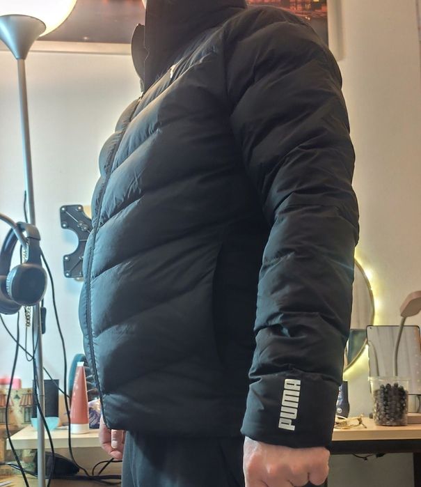 Продам куртку Puma