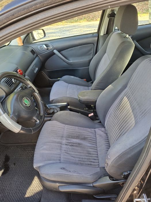 Skoda Octavia 1.9 TDI ASZ Sport 130cv - 2003 - Nacional