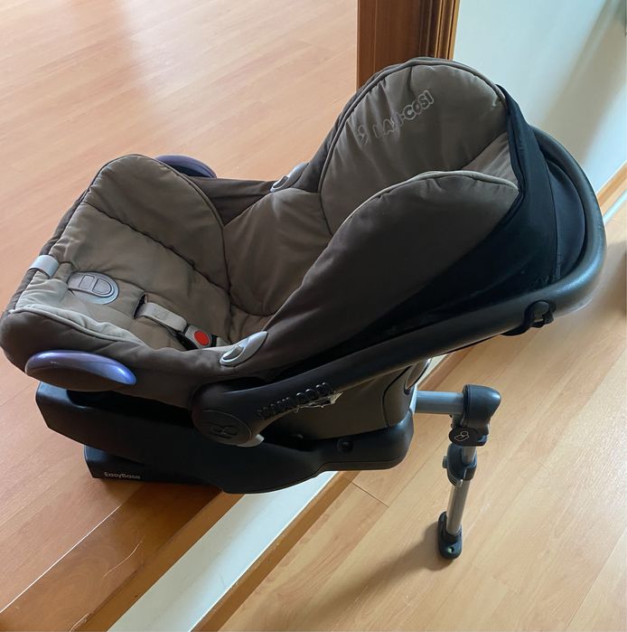 Quinny buzz extra + ovo + base + acessórios