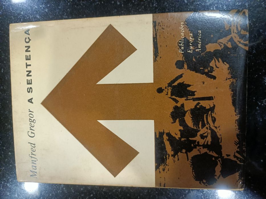 Vendo livro A Sentença de Manfred Gregor