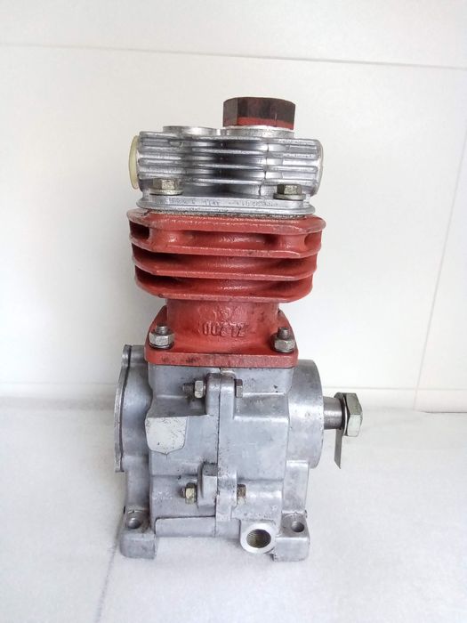 Sprężarka powietrza hs kompresor ursus C-360 3p Perkinsa Nowa