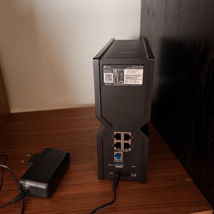 TPLINK BE9300 Triband Wifi 7 router