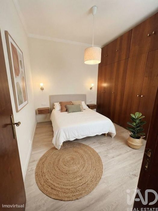 Apartamento T1 em Lumiar de 75 m2