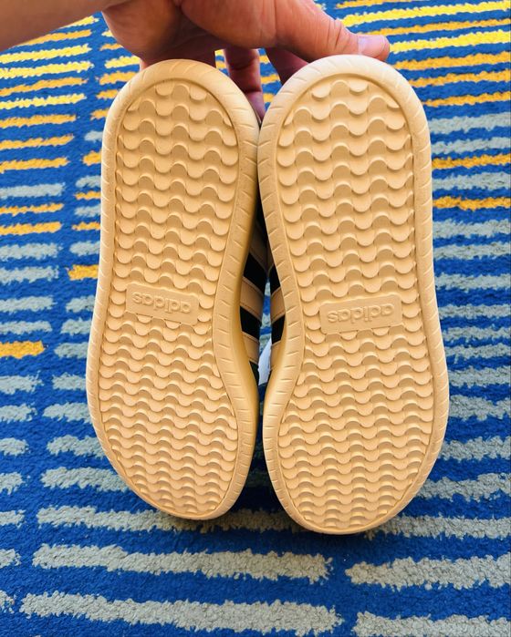 Кросівки Adidas ,розмір 41.