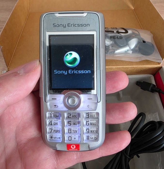 Sony Ericsson K700i, jak nowy, oryginalny