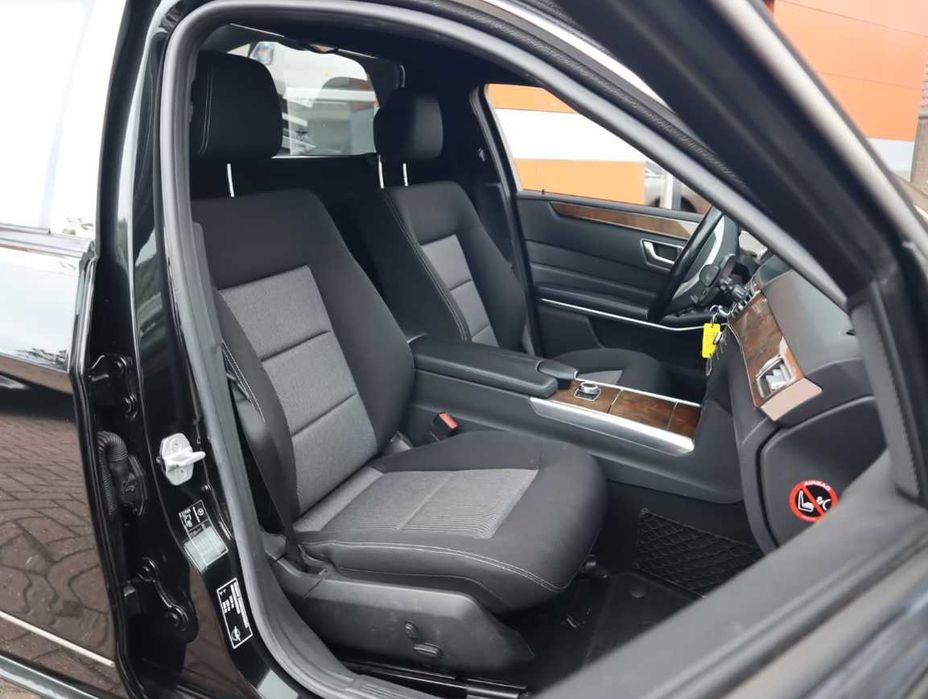 Mercedes-Benz E 200 катафалк