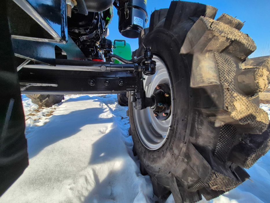 Трактор Синтай ТРКХ 240 люкс широкие колеса