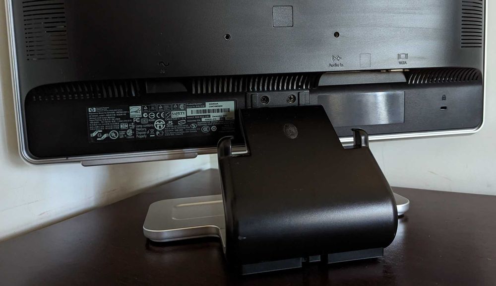 Monitor HP w2007v (20")