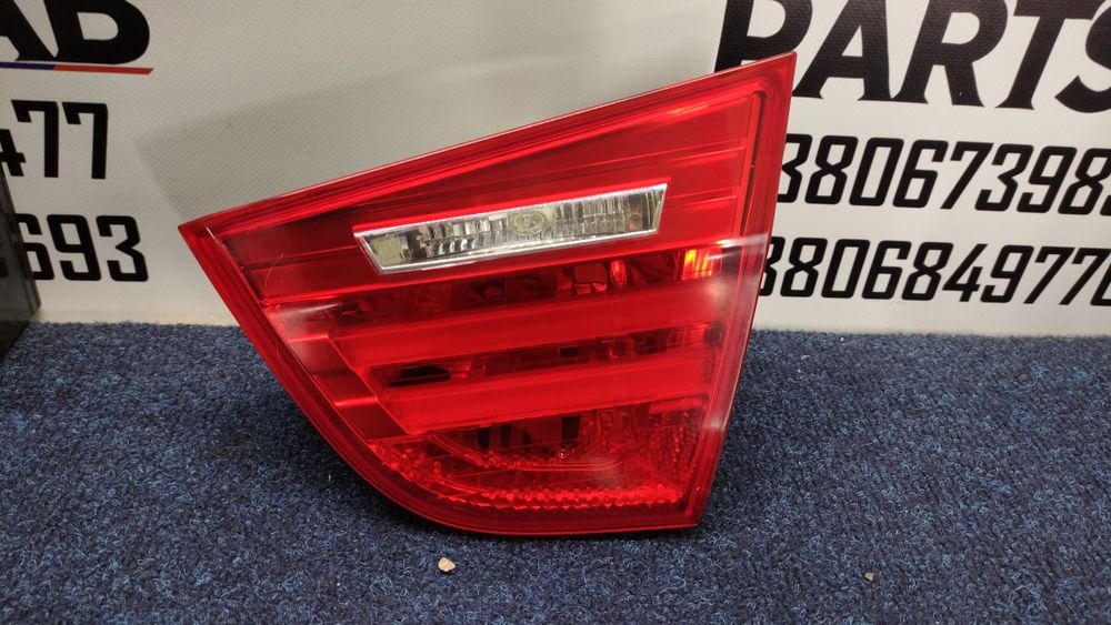 BMW 3  E90 Е90 рестайл фонарь фара ліхтар правий в кришку багажника