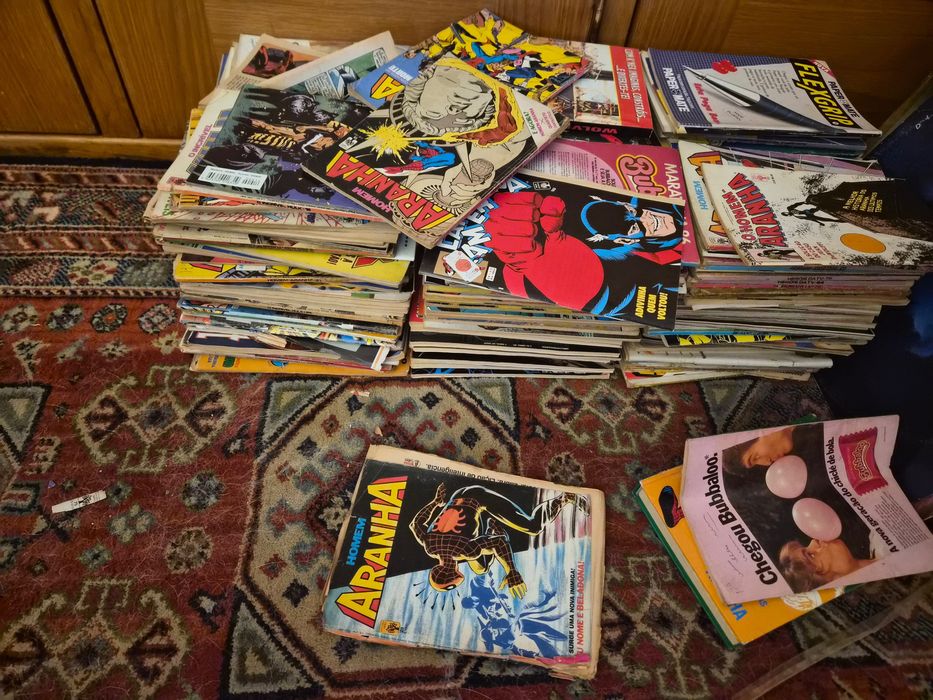 Livros BD anos 90 Marvel, 120 unidades