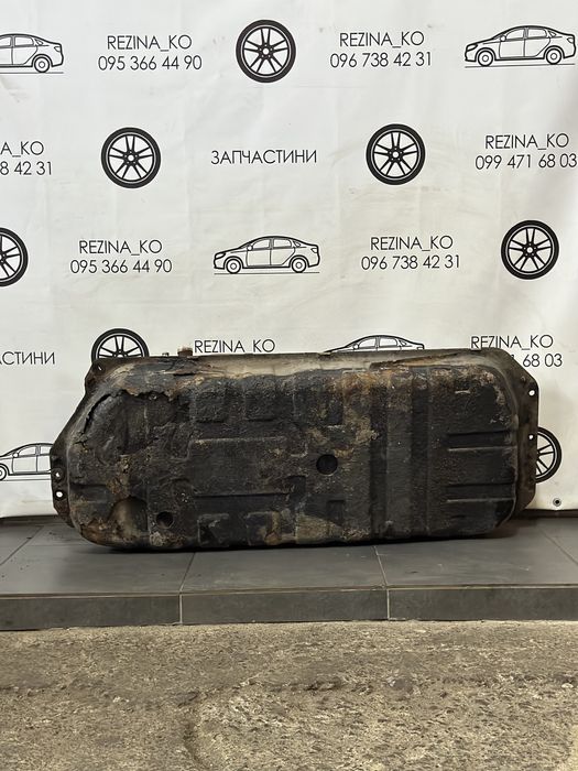 Паливний бак Kia Sorento 2.5 CRDI 2002-2010 р.