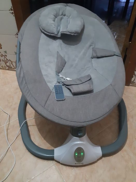 Espreguiçadeira bebé elétrica nova