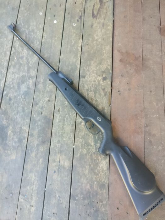 Espingarda, pressão de ar, Norica Titan