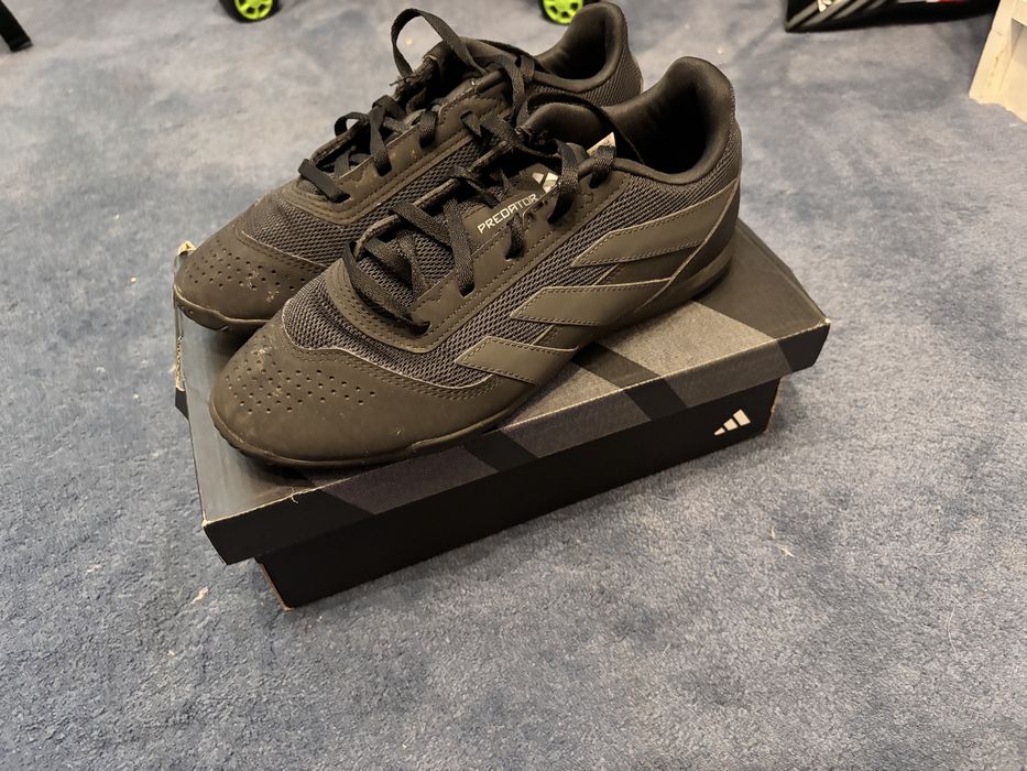 Halówki adidas predator