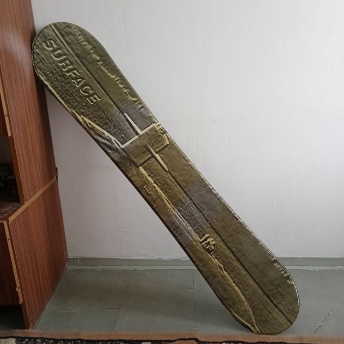 Deska snowboardowa Salomone Surface 142,5 cm directional flat WYSYŁKA