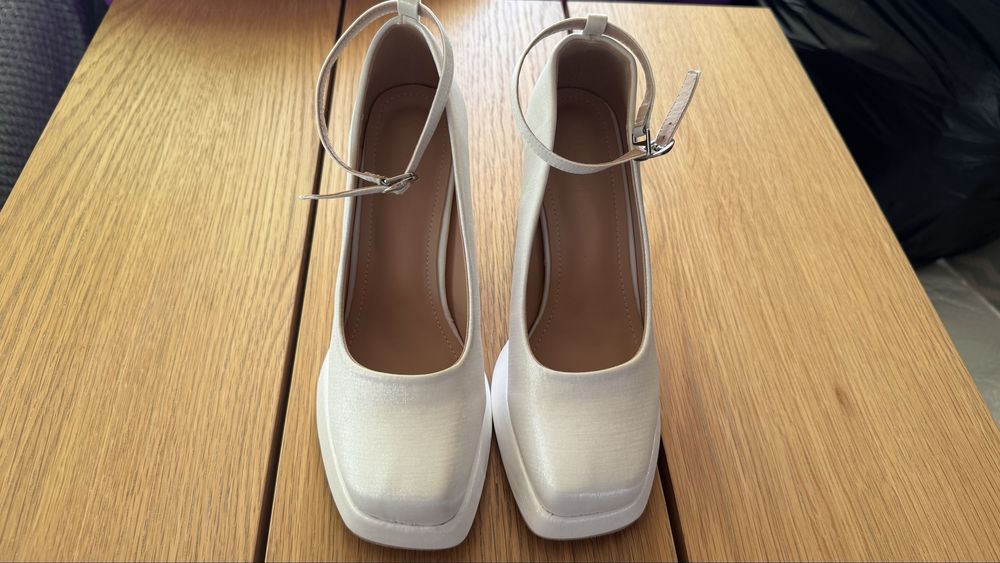 Весільні туфлі, розмір 37,5