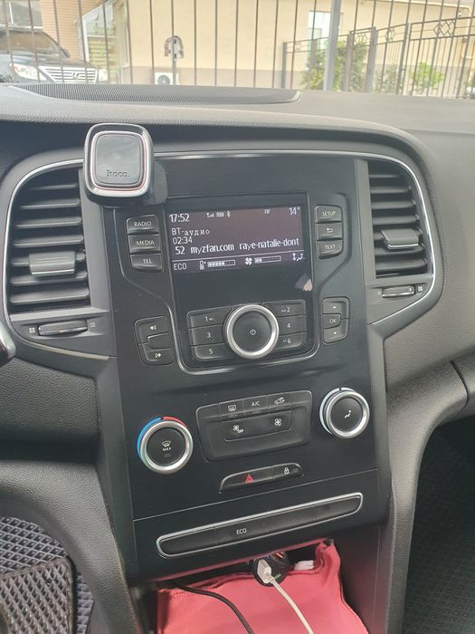 Автомобіль Рено Меган 4