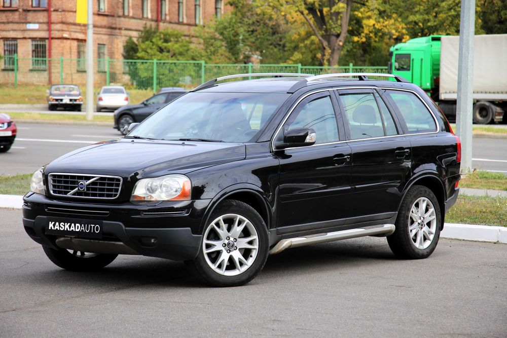 Продам Volvo XC90