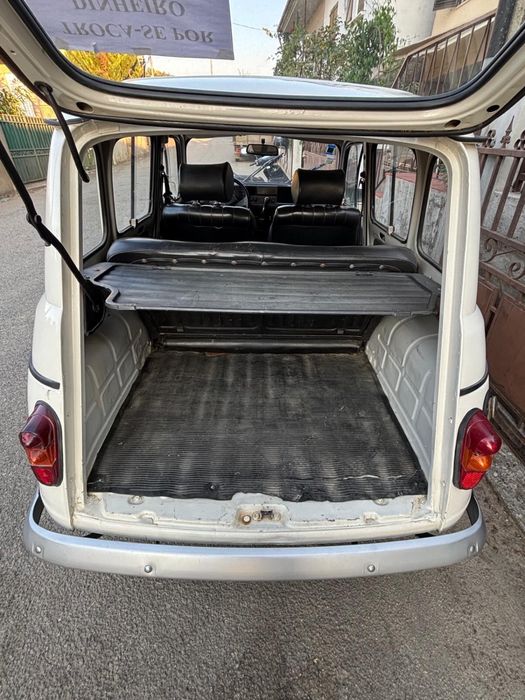 Renault 4L  como nova!!