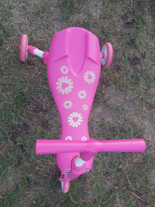 Rowerek pchacz różowy