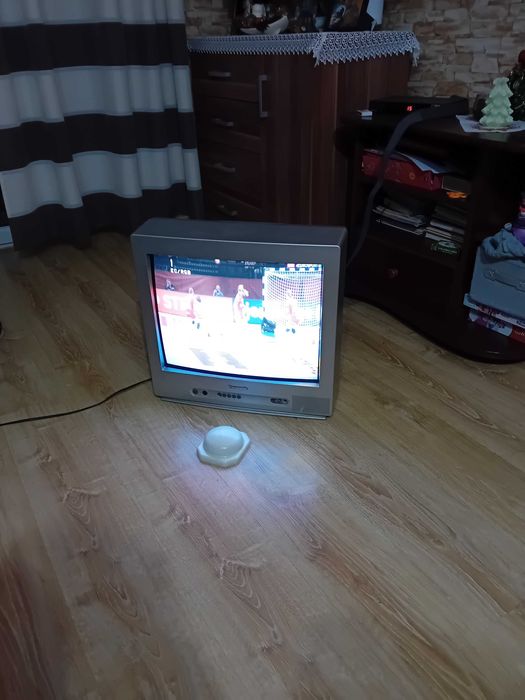 Sprzedam telewizor stereo kineskop 21 cali