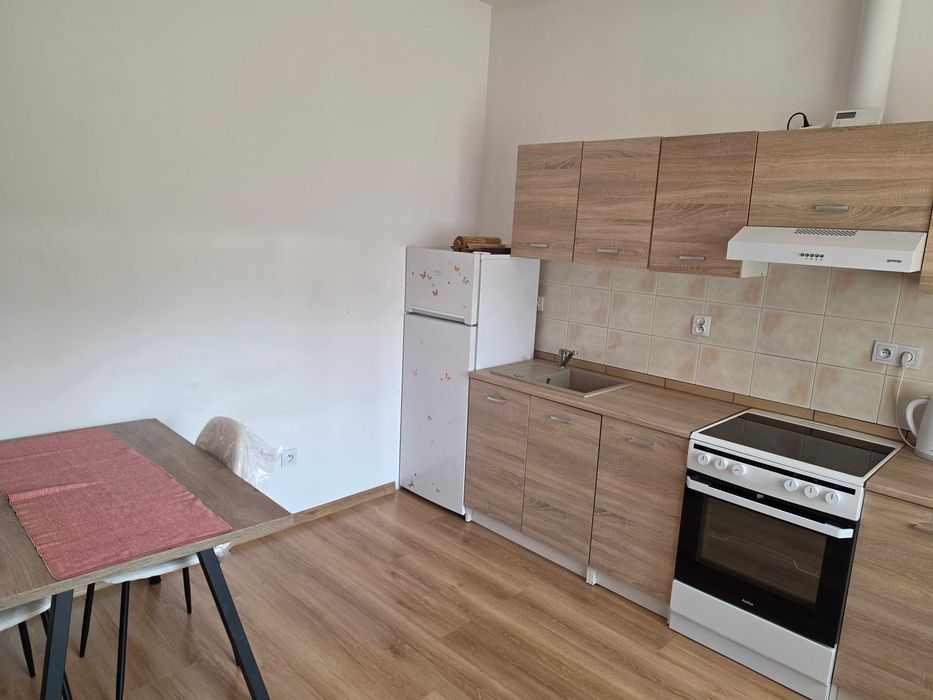 Wygodna kawalerka w spokojnej okolicy - Widok 4
