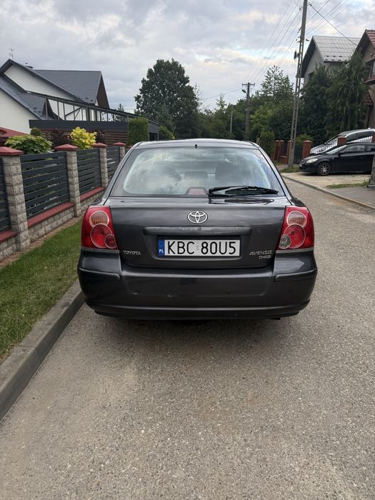 Toyota Avensis Exclusive