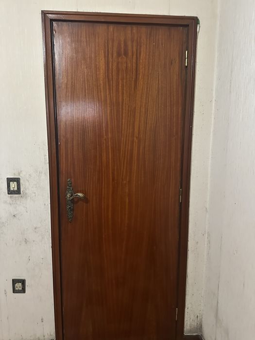 Portas de interior em madeira