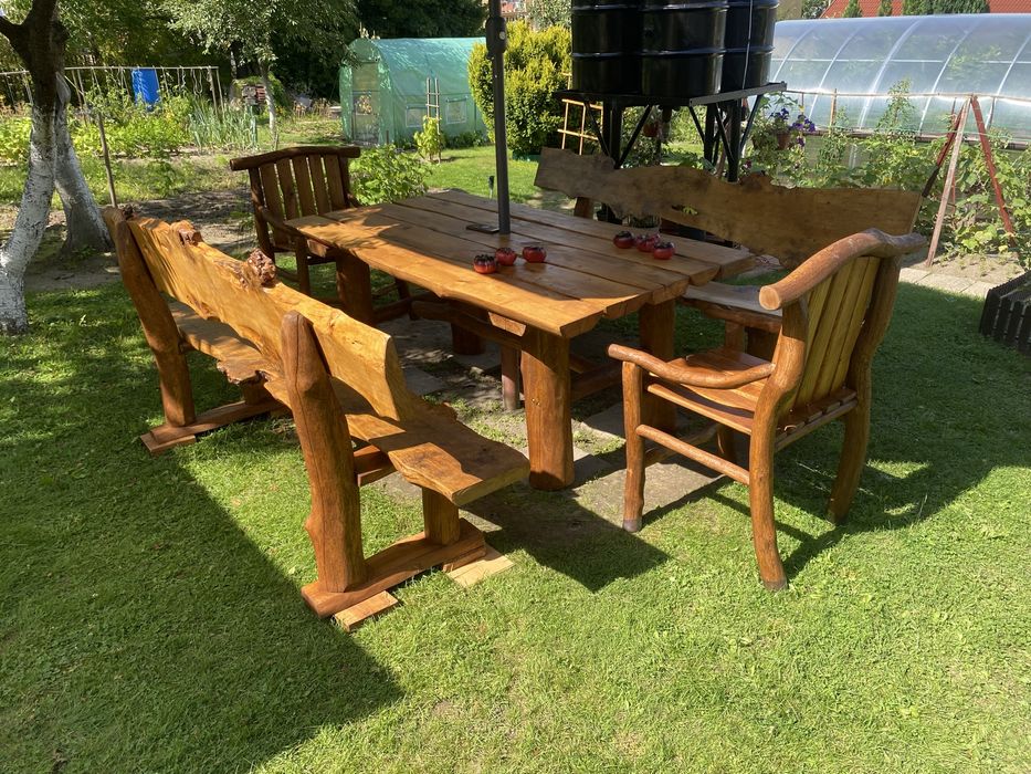 Meble ogrodowe na zamowienie krzesła ławki stoły studnie hustawki