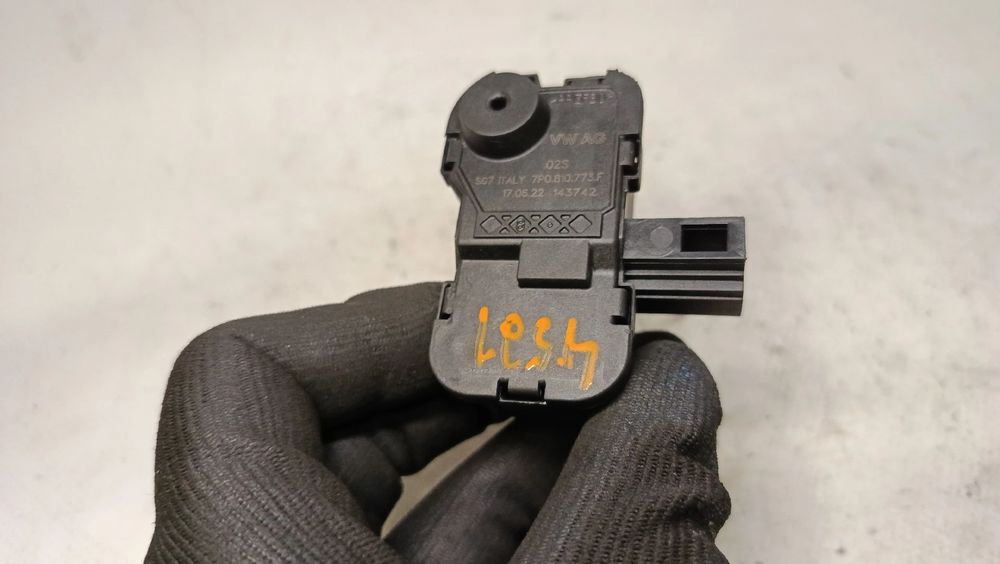 Pistola do depósito de combustível VOLKSWAGEN Polo (AW1)