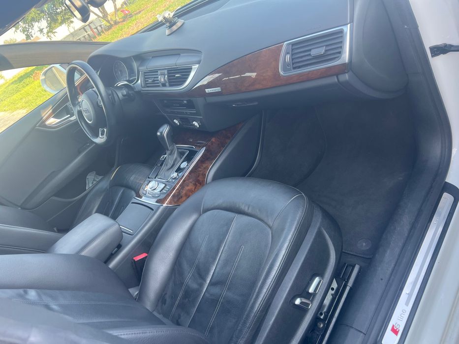 Audi A7 Sportback 2017 VIN WAUW2AFC1HN086863 фото оголошення 2 з 15