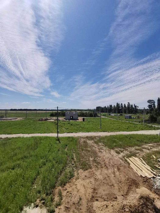 Продам фасадну ділянку №8, 5.6 с, від Київа 10 км Без Комісії