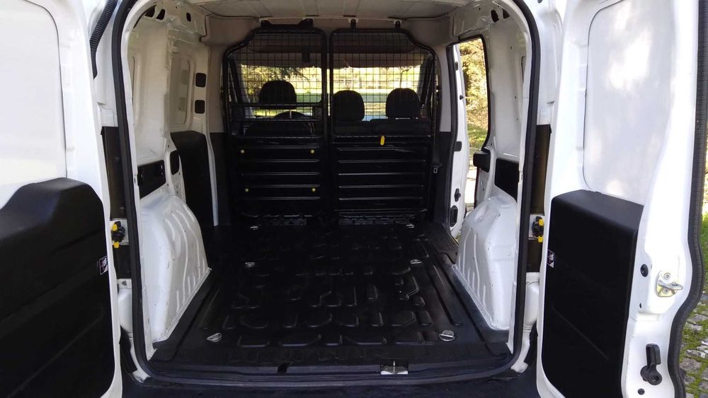 Fiat Doblo 1.3D Multijet 95cv Cargo 3 Lugares