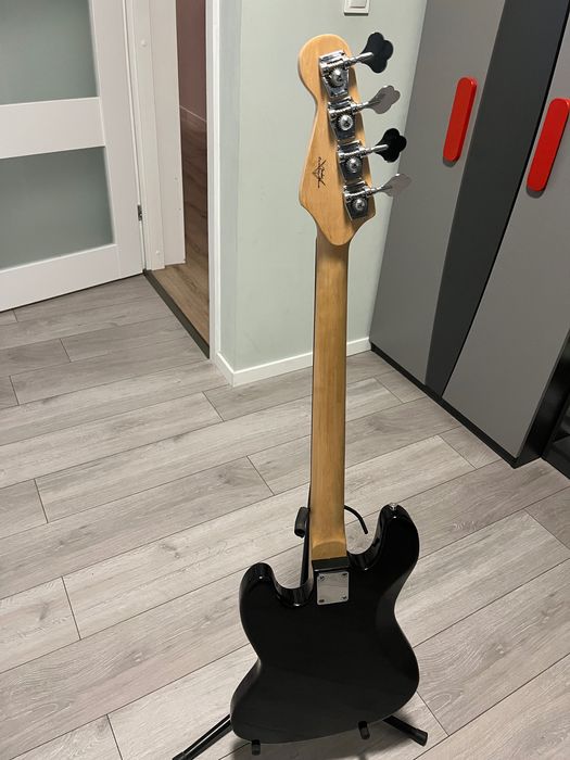 gitara basowa  bass