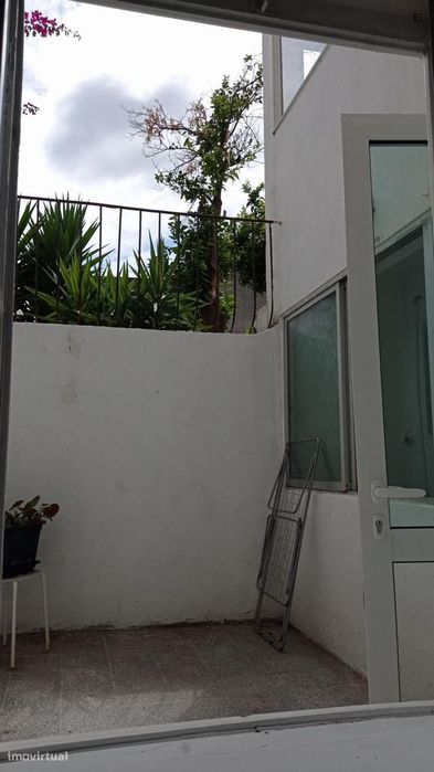 Apartamento com 2 quartos - localizado em Santa Apolónia Lisbon