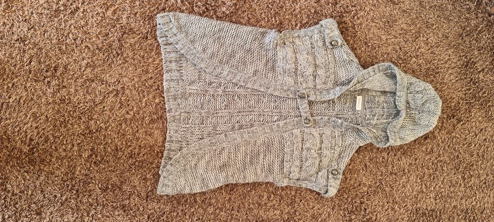 Colete de lã cinzento