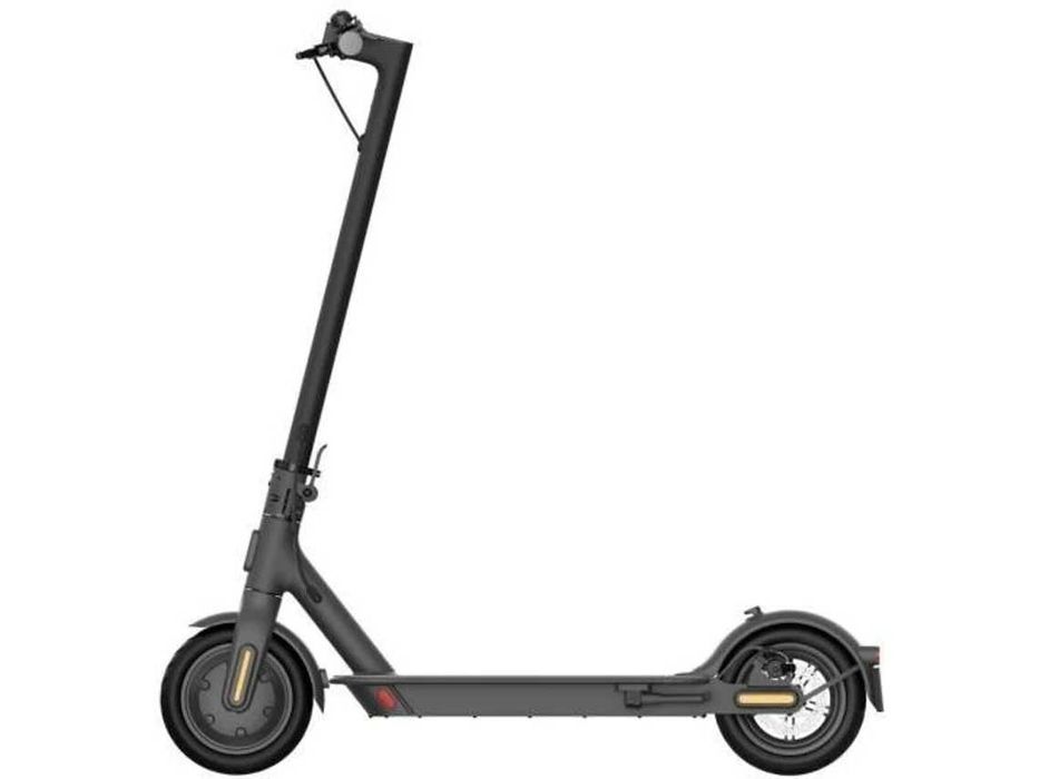 Trotinete Elétrica XIAOMI MI 1S (250W - Autonomia: 30 Km - Preto)