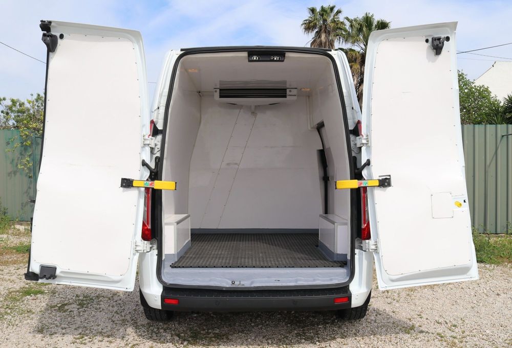 Ford Transit Custom L1H2 FRIGORIFICA C/IVA INCLUÍDO