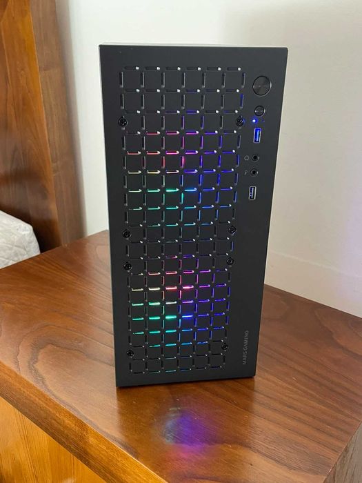 Computador PC Gamer RGB - i3 7100 + RX 460 + 16GB RAM DDR4