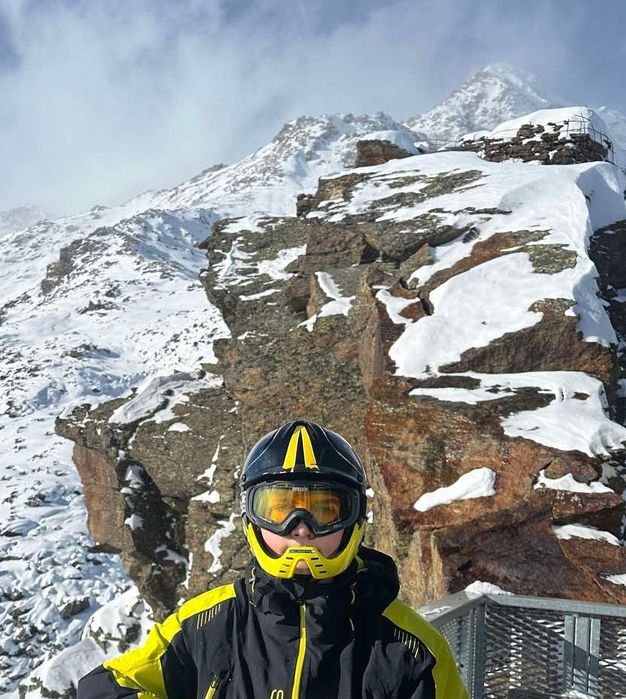 Лижний шолом Salomon