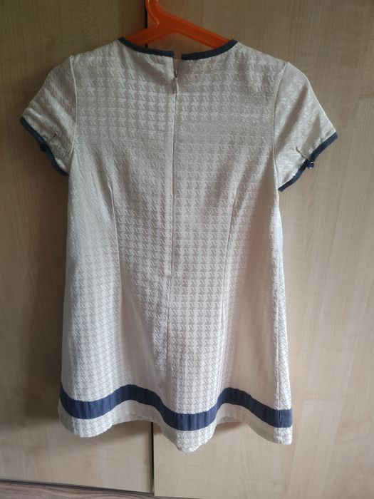 Elegancka sukienka dla dziewczynki Cocodrillo rozmiar 110.