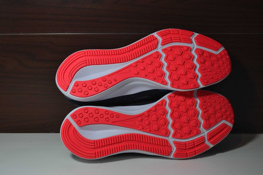 Nike downshifter 7 gs 38.5р кроссовки оригинал