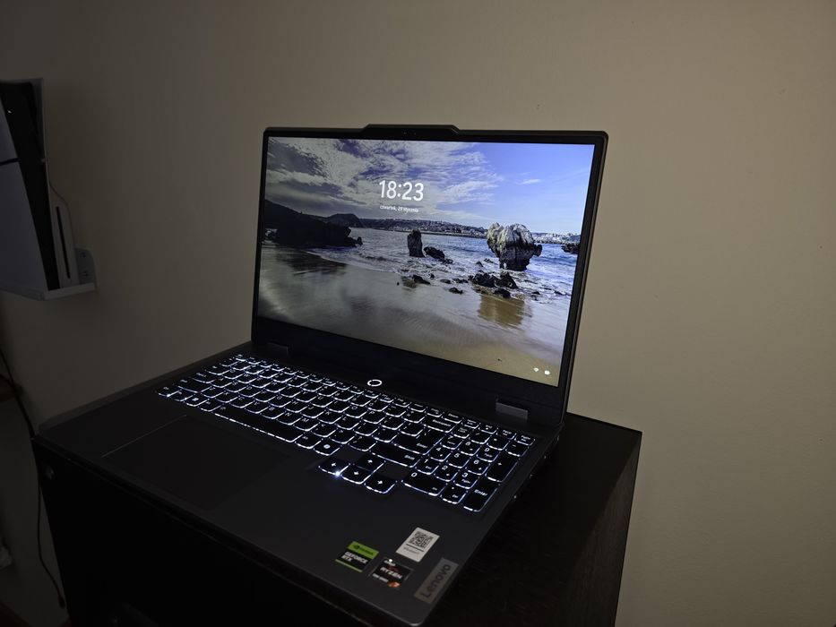 Laptop Lenovo LOQ LOQ 15ARP9