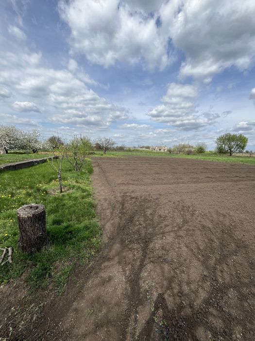 Земельна ділянка 10 соток + Цегла біла силікатна нова