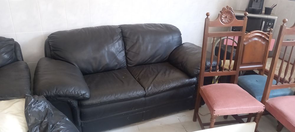 Vendo sofás usados em bom estado