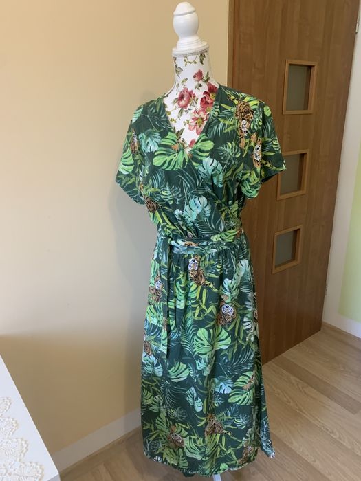 Sukienka kopertowa 46